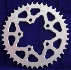 Corona 42 Denti Sitta Ergal, catena 520, codice 201H42 ergal 7075 per cerchi attacco OZ/Marchesini/BST/MFR - Benelli (tutti i modelli)