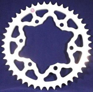 Corona 44 Denti Sitta Ergal, catena 530, codice 201M44-30 per Yamaha R1, Suzuki GSX-R 1000 09, FZ6/Fazer, FZ1/Fazer 1000 06>