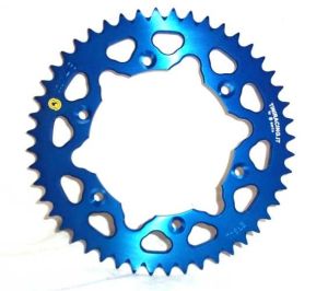 Corona Sitta 43 denti in ergal blu passo 525 per Suzuki GSX-R , TRIUMPH e altre