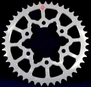 Corona 43 Denti Sitta Ergal, catena 520, codice 201W43 ergal 7075 per Kawasaki ER-6, Versys, ZX-6R 98-, ZX-7/ZX-9 94-03, Z750/800/1000, ZX-10R