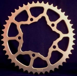 Corona 46 Denti Sitta Ergal, catena 520, codice 202P46 ergal 7075 per APRILIA RS 125 06-, RSV 1000, RSV4, FALCO, TUONO