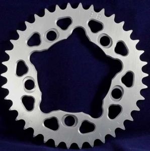 Corona 38 Denti Sitta in Ergal passo 520 per KTM RC8, DUKE 950/990 codice 202T38