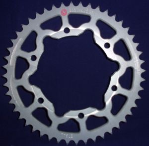 Corona 51 Denti Sitta Ergal, catena 525 per YAMAHA FZ8 10>13, TDM 02>12 - HONDA Transalp 88>10 - Africa Twin 88>90 e Altre (vedi descrizione) CODICE 203M51-25