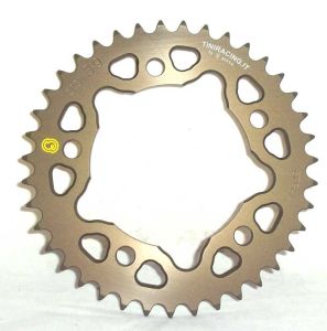 Corona 39 Denti Sitta Ergal in ossido duro, catena 520 per Honda Hornet 97-13 - CBR 500 13-14 - 700 / 750 Integra 12 - 700 / 750 NC DCT S X 12 - e altre (vedi descrizione) codice 203N39-OD