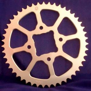 Corona 47 Denti Sitta in Ergal passo 520 codice 203T47 KTM DUKE 125 2011>12