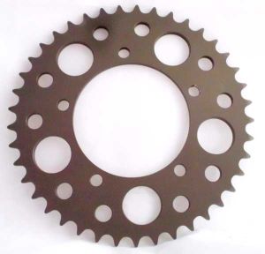 Corona 41 denti Ergal Afam, catena 520, Aprilia RS 125 06-, RSV 1000, RSV4, Falco, Tuono codice 3680141