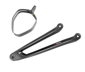 Staffa Supporto Terminale in Carbonio Akrapovic P-MBK10E2 per Kawasaki ZX-10R 16- compatibile solo con scarico Akrapovic,codice P-MBK10E2